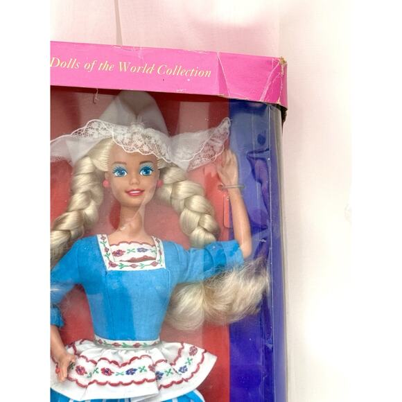 1993 Dutch Barbie #11104 Dolls of the World Special Edition – Vintage - Picture 5 of 8